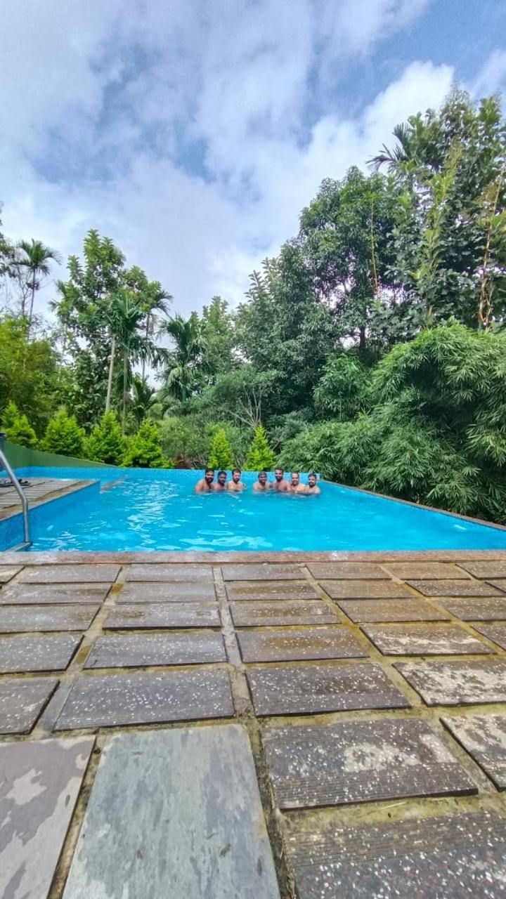 Ayurnest Pool Resort Wayanad Batheri エクステリア 写真